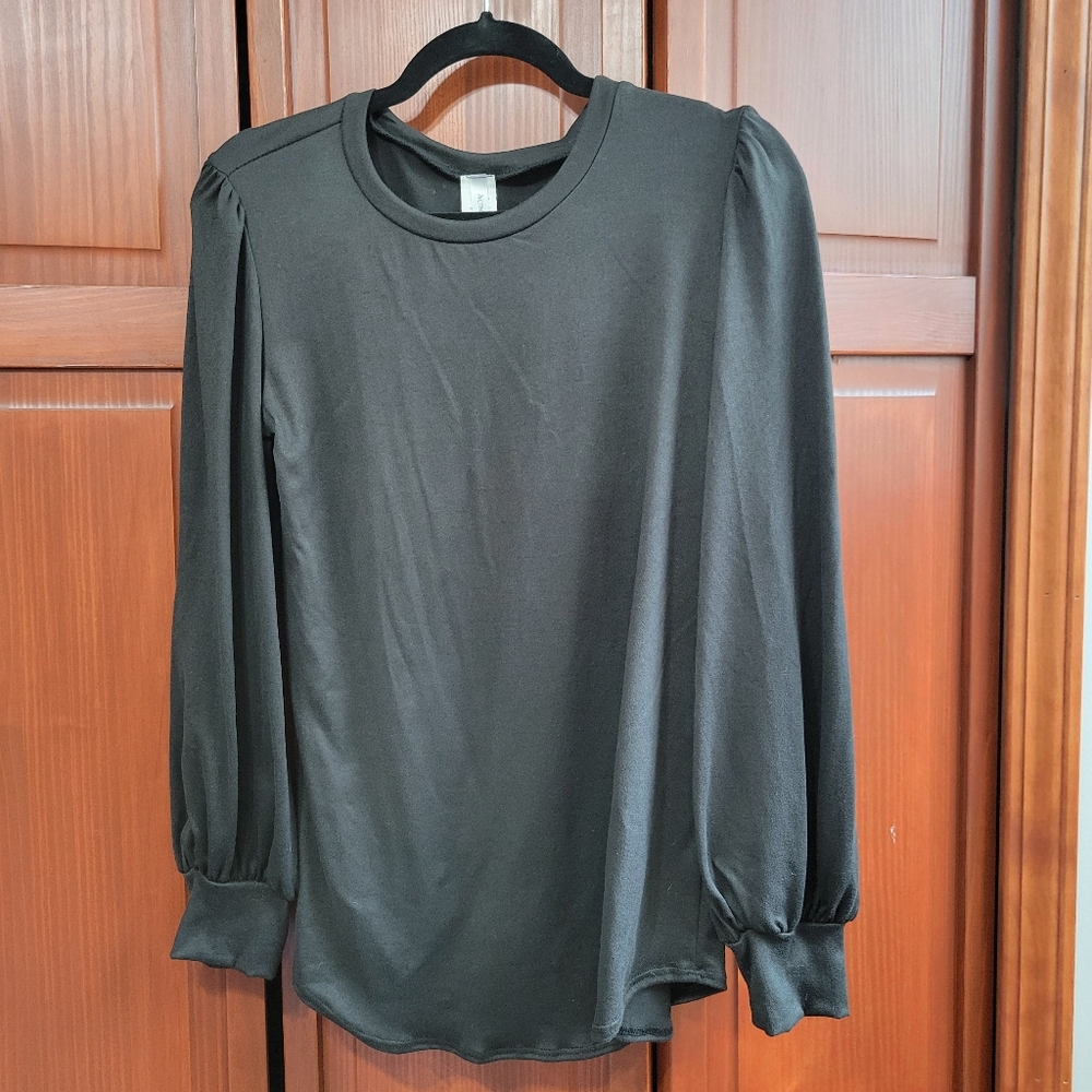 Acting Pro Black Bishop Long Sleeve Workwear Casual Tee | Medium